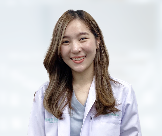 Dr. Nutnicha Muknumporn